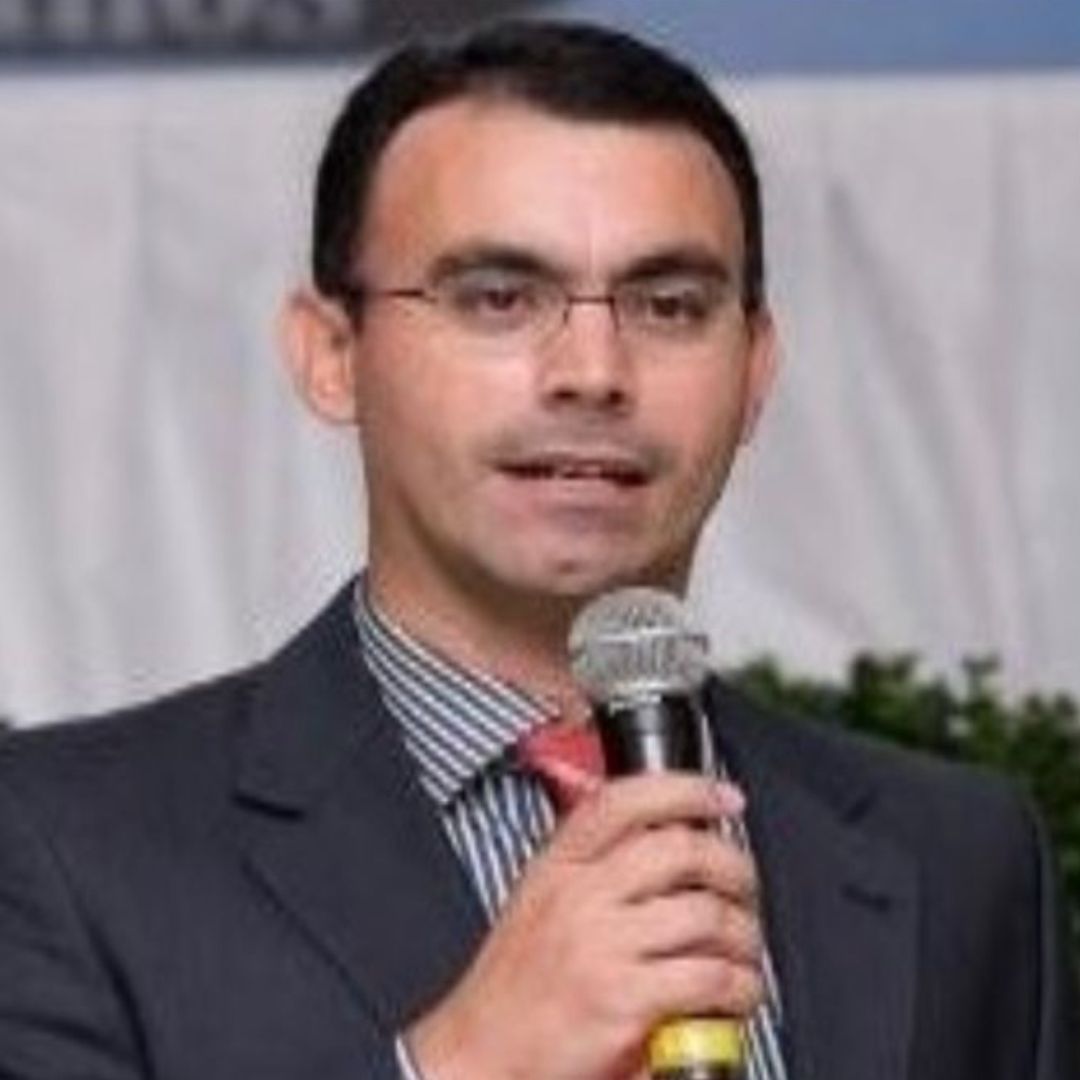 ANDRÉ DA COSTA RAMOS